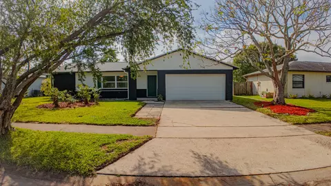 841 Berkshire Dr, Rockledge, FL 32955 photo 1