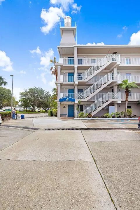 1209 E New Haven Ave #205, Melbourne, FL 32901 photo 1