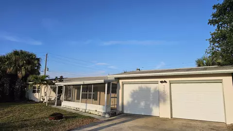 320 Eutau Ct, Indian Harbour Beach, FL 32937