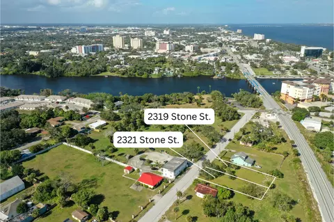 2319 Stone St, Melbourne, FL 32901 photo 1