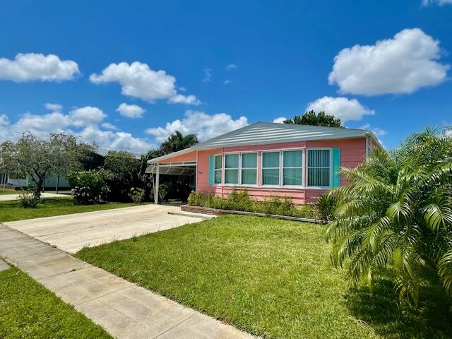 1966 Sago Palm St NE  