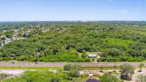 880 Malabar Rd, Malabar, FL 32950