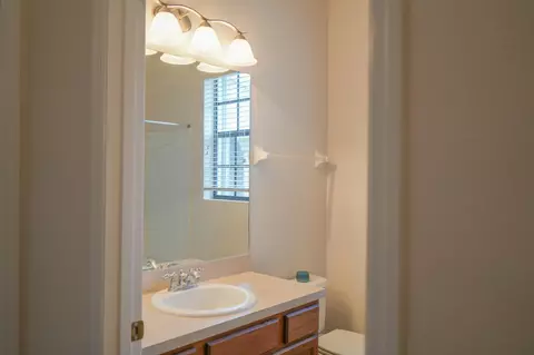 Bath - 283 Murano Dr, West Melbourne, FL 32904 photo 2 of 2