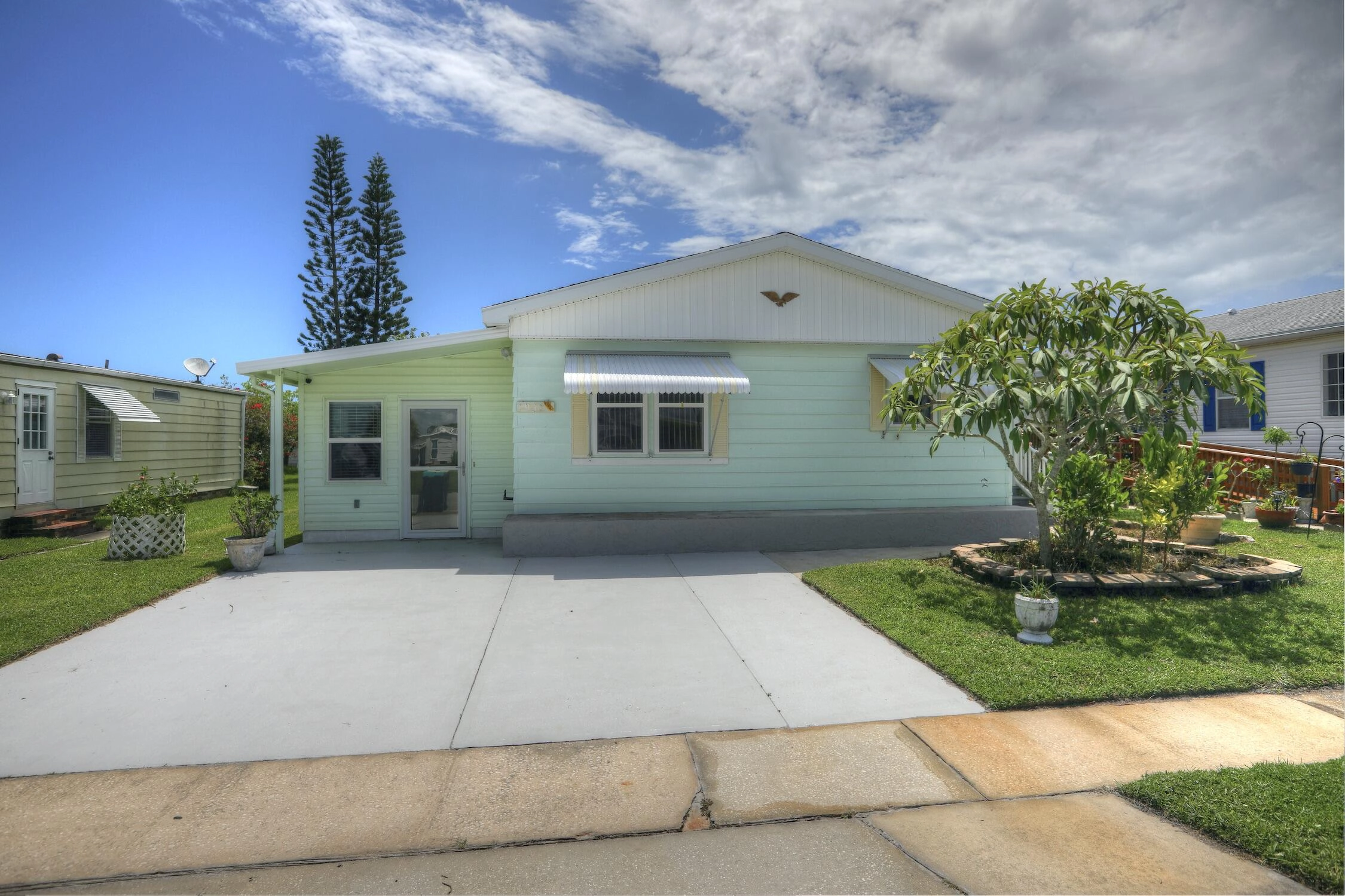 1931 Coco Plum St NE  