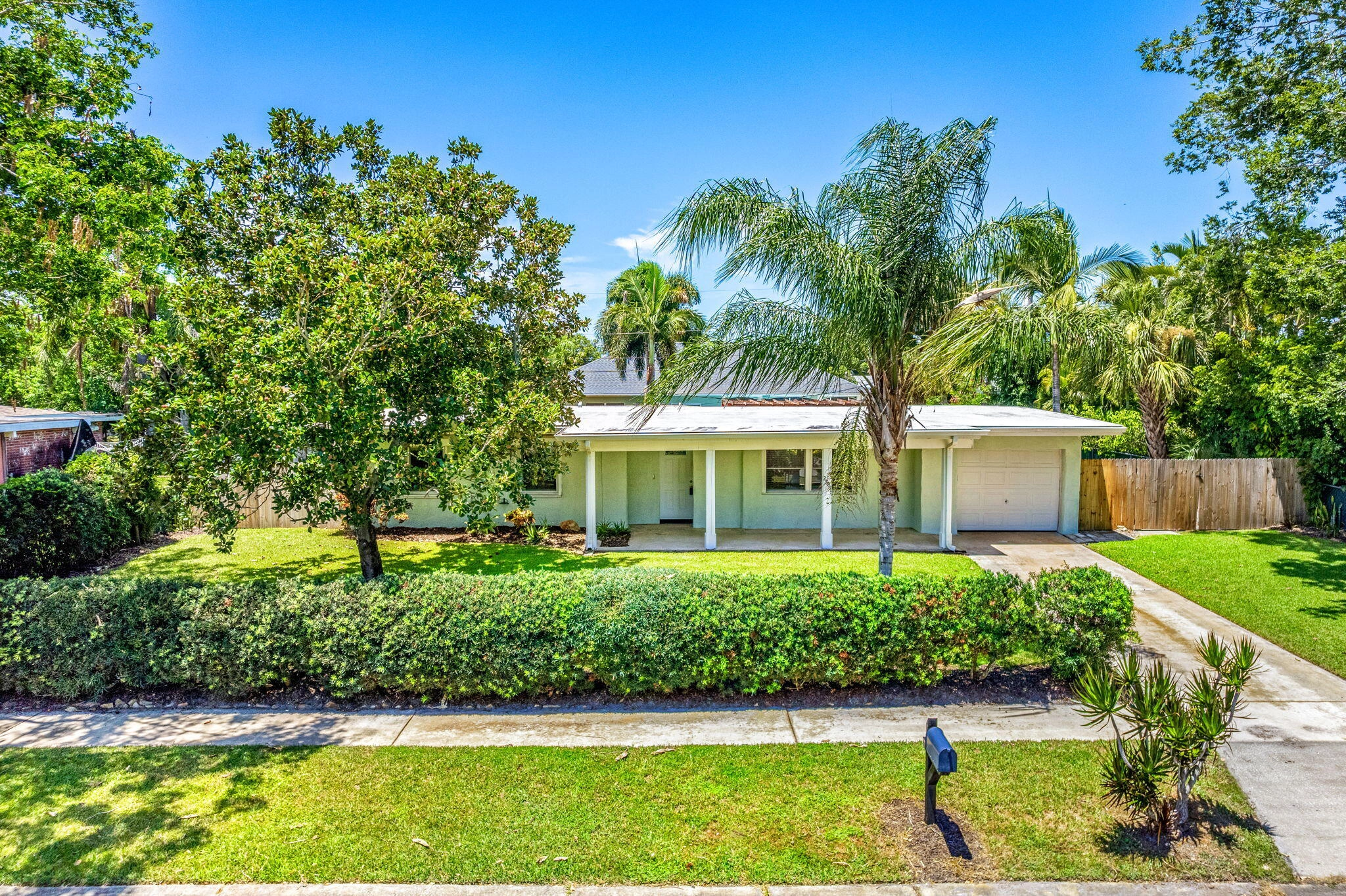 2891 Newcastle Dr NE  