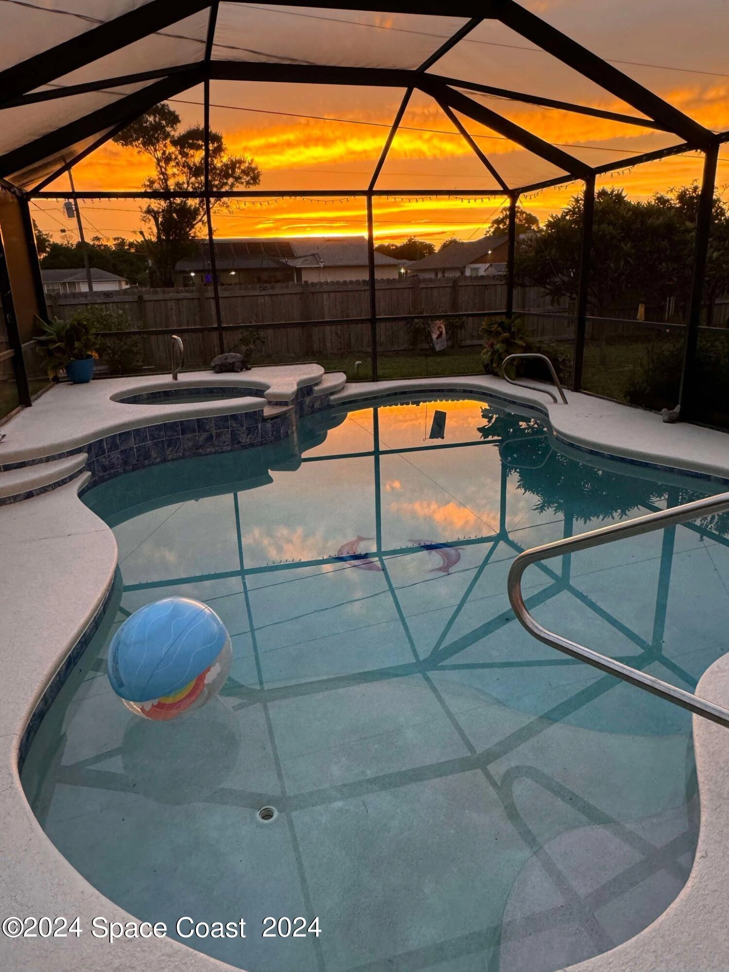 1666 Glendale Ave NW  