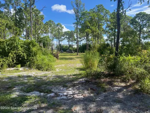 275 Paint St, Rockledge, FL 32955 photo 9