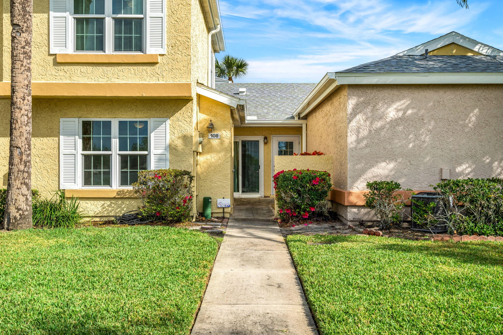 1440 Malibu Cir NE Unit 108  