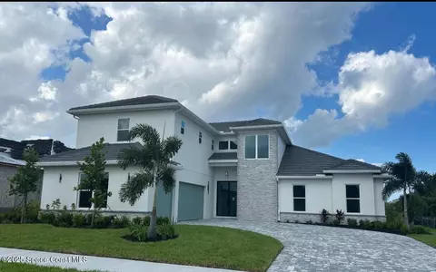 3260 Cappannelle Dr, Melbourne, FL 32940