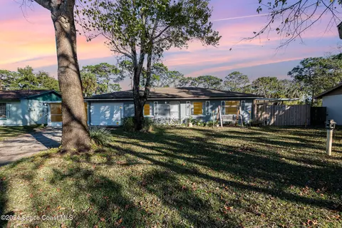 2121 Rudge Dr, Mims, FL 32754 photo 1
