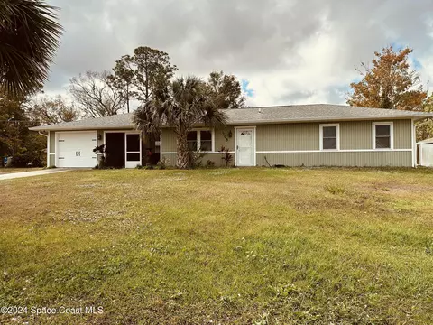 298 Mayport Ave NW, Palm Bay, FL 32907