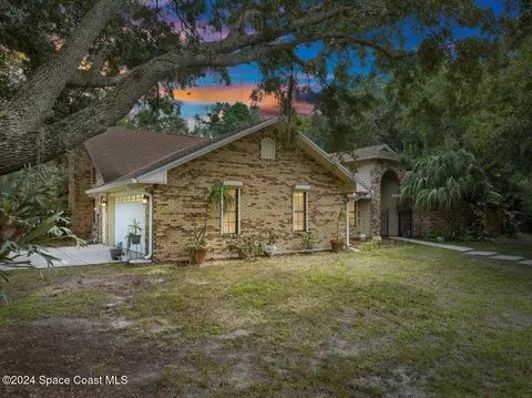 4429 Country Rd, Melbourne, FL 32934