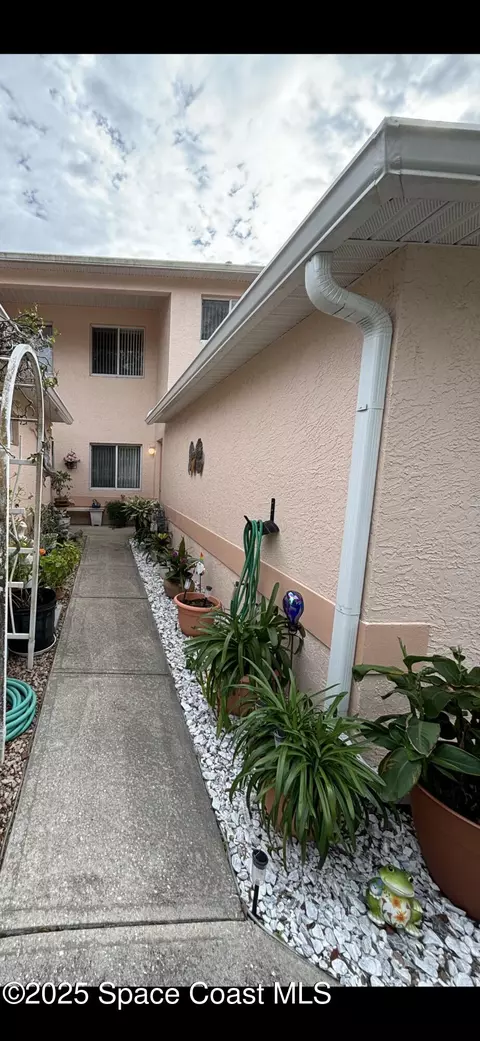 Exterior - 127 Plover Ln #531, Rockledge, FL 32955 photo 1 of 11