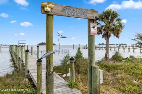 View/Area - 4620 Highway 1, Grant, FL 32949 photo 2 of 8