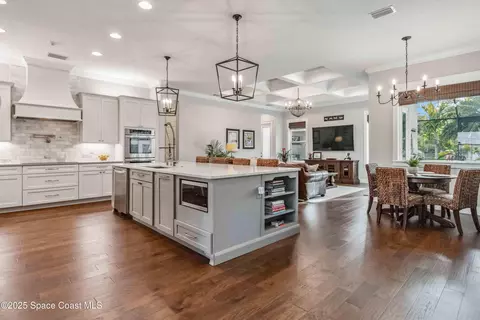 Kitchen - 4620 Highway 1, Grant, FL 32949 photo 1 of 8