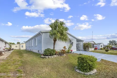 7621 Chasta Rd, Micco, FL 32976 photo 1