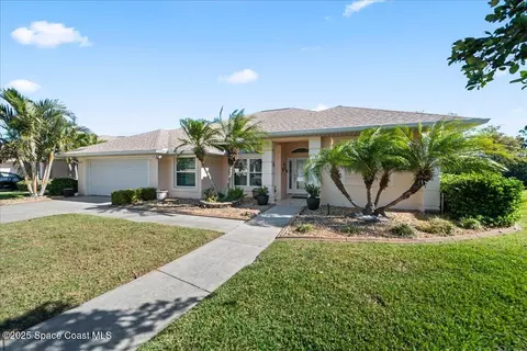 758 Thrasher Dr, Rockledge, FL 32955 photo 1
