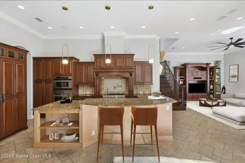Kitchen - 2902 Bellwind Cir, Rockledge, FL 32955 photo 3 of 8