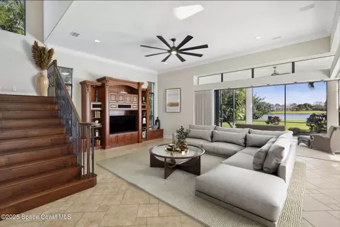 Living - 2902 Bellwind Cir, Rockledge, FL 32955 photo 3 of 5