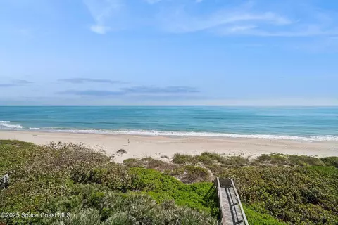 989 N Highway A1a #5, Indialantic, FL 32903