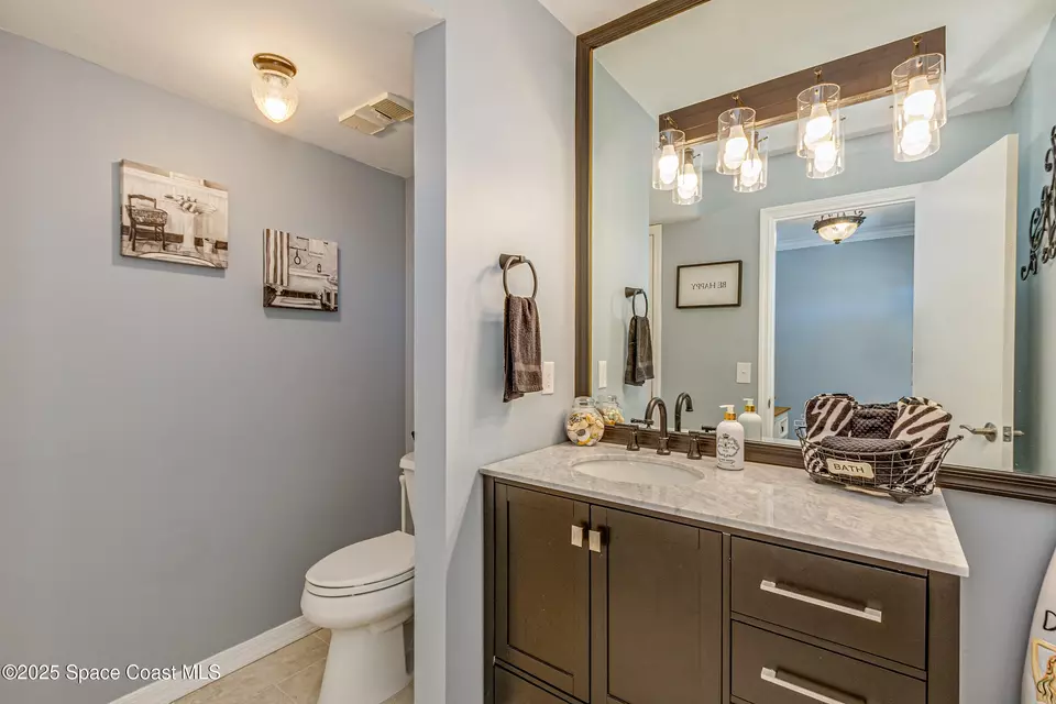 Bath - 190 Escambia Ln #402, Cocoa Beach, FL 32931 photo 4 of 5