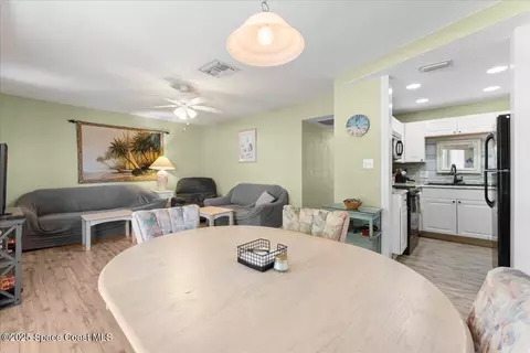 Dining - 3314 Purdue St, Melbourne, FL 32901 photo 3 of 5