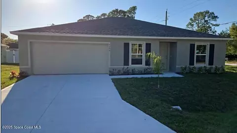3200 Trainfo Ave SE, Palm Bay, FL 32909