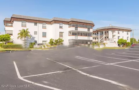 725 Port Malabar Blvd NE #111, Palm Bay, FL 32905