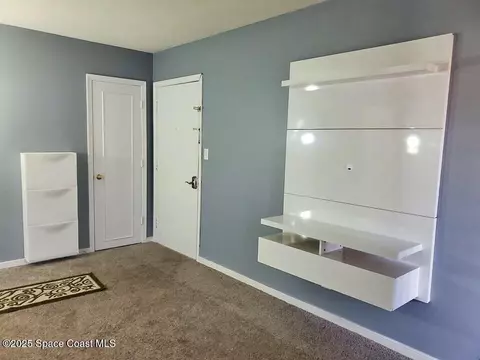 125 E Colonial Ct #D, Indian Harbour Beach, FL 32937