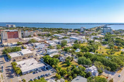 View/Area - 2106 Vernon Pl, Melbourne, FL 32901 photo 14 of 29