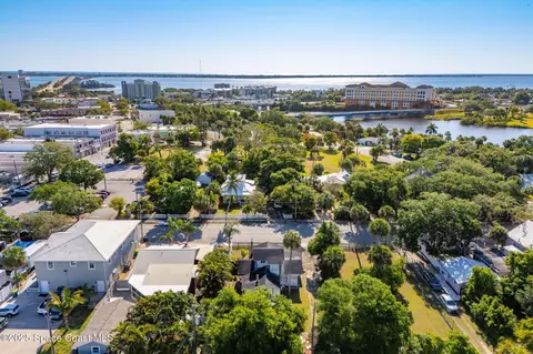 View/Area - 2106 Vernon Pl, Melbourne, FL 32901 photo 10 of 29