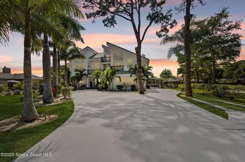 1495 Newfound Harbor Dr, Merritt Island, FL 32952
