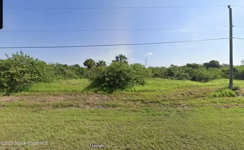 320 Pinto Ln, Palm Bay, FL 32909