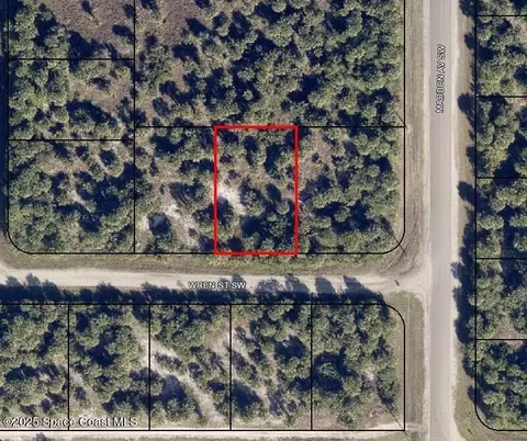 815 Wren St SW, Palm Bay, FL 32908