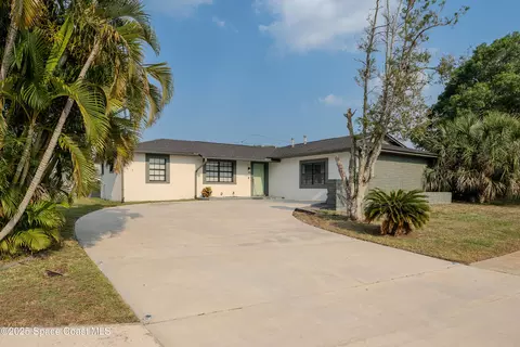 629 Tupelo Dr, Melbourne, FL 32935
