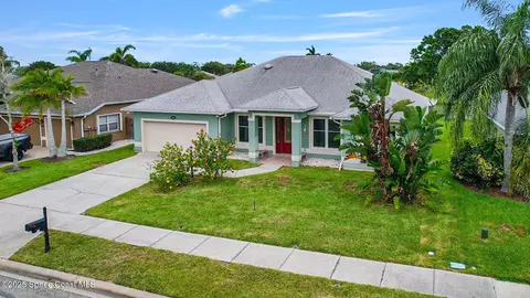 2542 Woodfield Cir, Melbourne, FL 32904