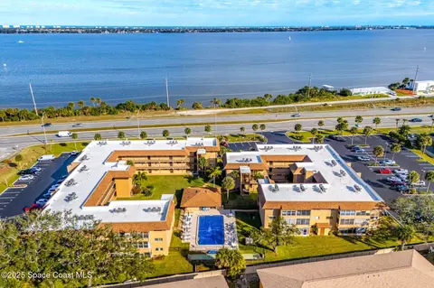 3210 N Harbor City Blvd #316, Melbourne, FL 32935