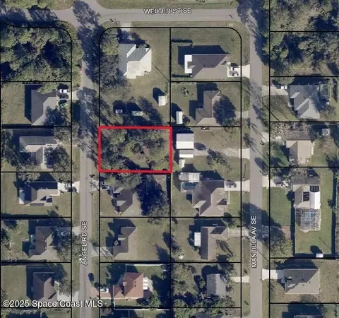 2313 Angel Rd SE, Palm Bay, FL 32909