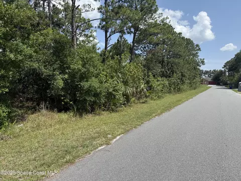 3273 San Miguel Ave SE, Palm Bay, FL 32909
