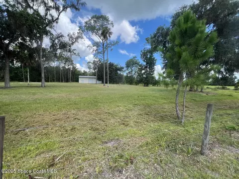 1580 N Division St, Oviedo, FL 32765