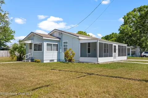 1714 Fletcher St, Melbourne, FL 32901