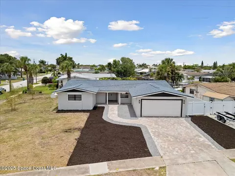 1500 S Harbor Dr, Merritt Island, FL 32952