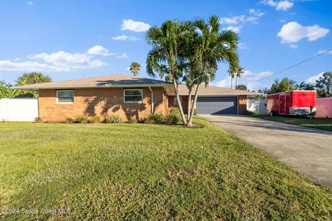 360 E Riviera Blvd, Indialantic, FL 32903