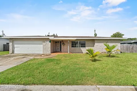 1465 Saturn St, Merritt Island, FL 32953