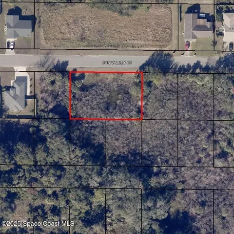 2041 Sun Valley St, Titusville, FL 32780
