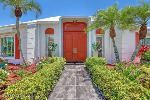 55 Country Club Rd, Cocoa Beach, FL 32931