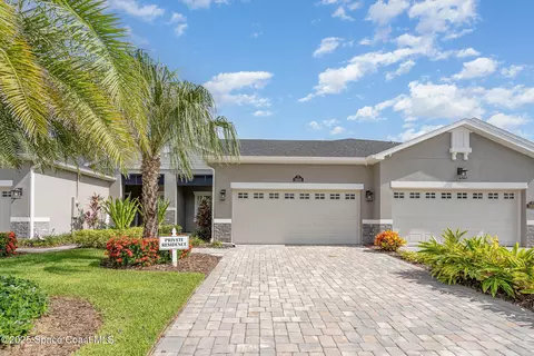 2688 Avalonia Dr, Melbourne, FL 32940