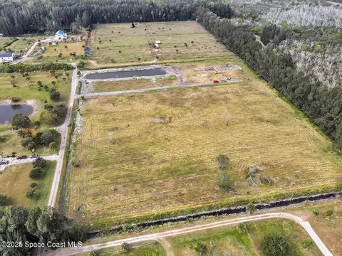 1324 Panther Ln, Merritt Island, FL 32953