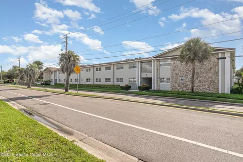 5600 N Banana River Blvd #14, Cocoa Beach, FL 32931