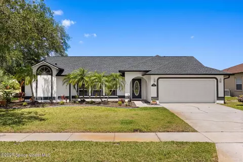 800 Potomac Dr, Melbourne, FL 32904